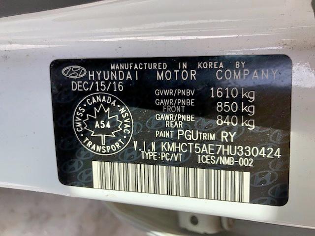 Photo 8 VIN: KMHCT5AE7HU330424 - HYUNDAI ACCENT SE 