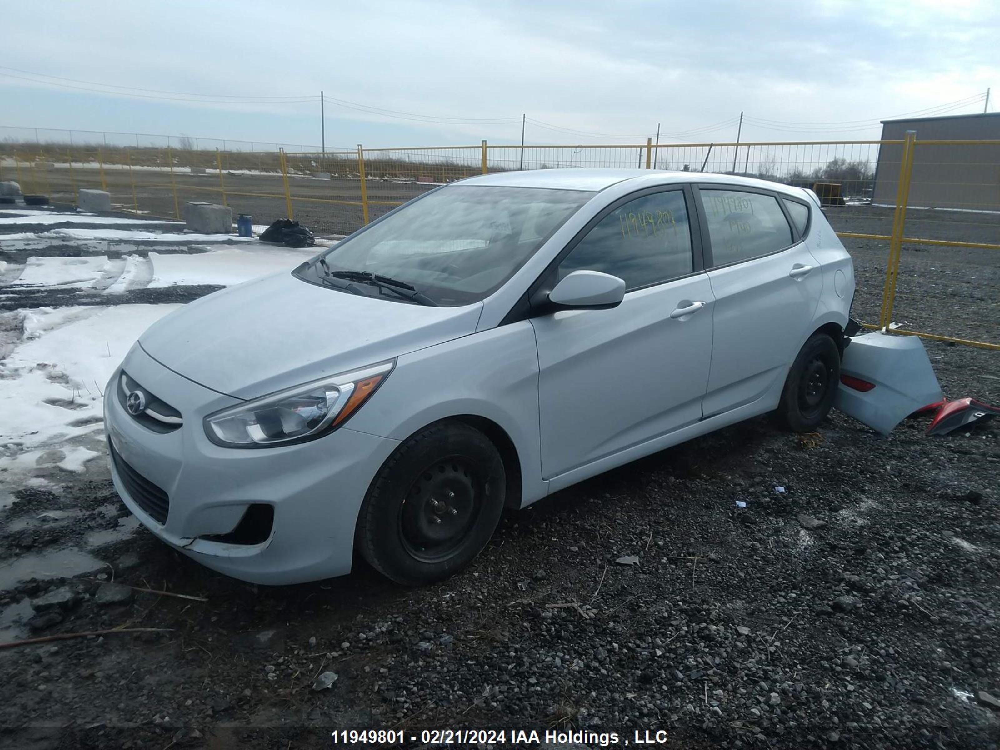 Photo 1 VIN: KMHCT5AE7HU361320 - HYUNDAI ACCENT 