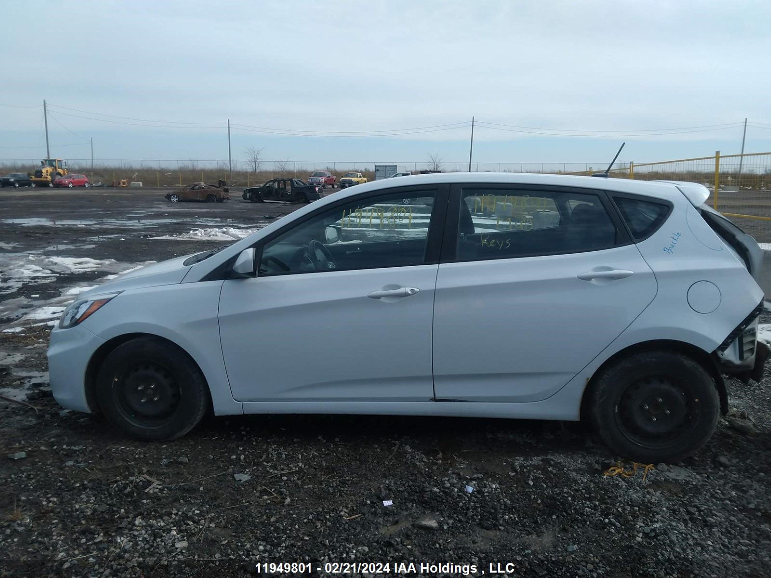 Photo 14 VIN: KMHCT5AE7HU361320 - HYUNDAI ACCENT 