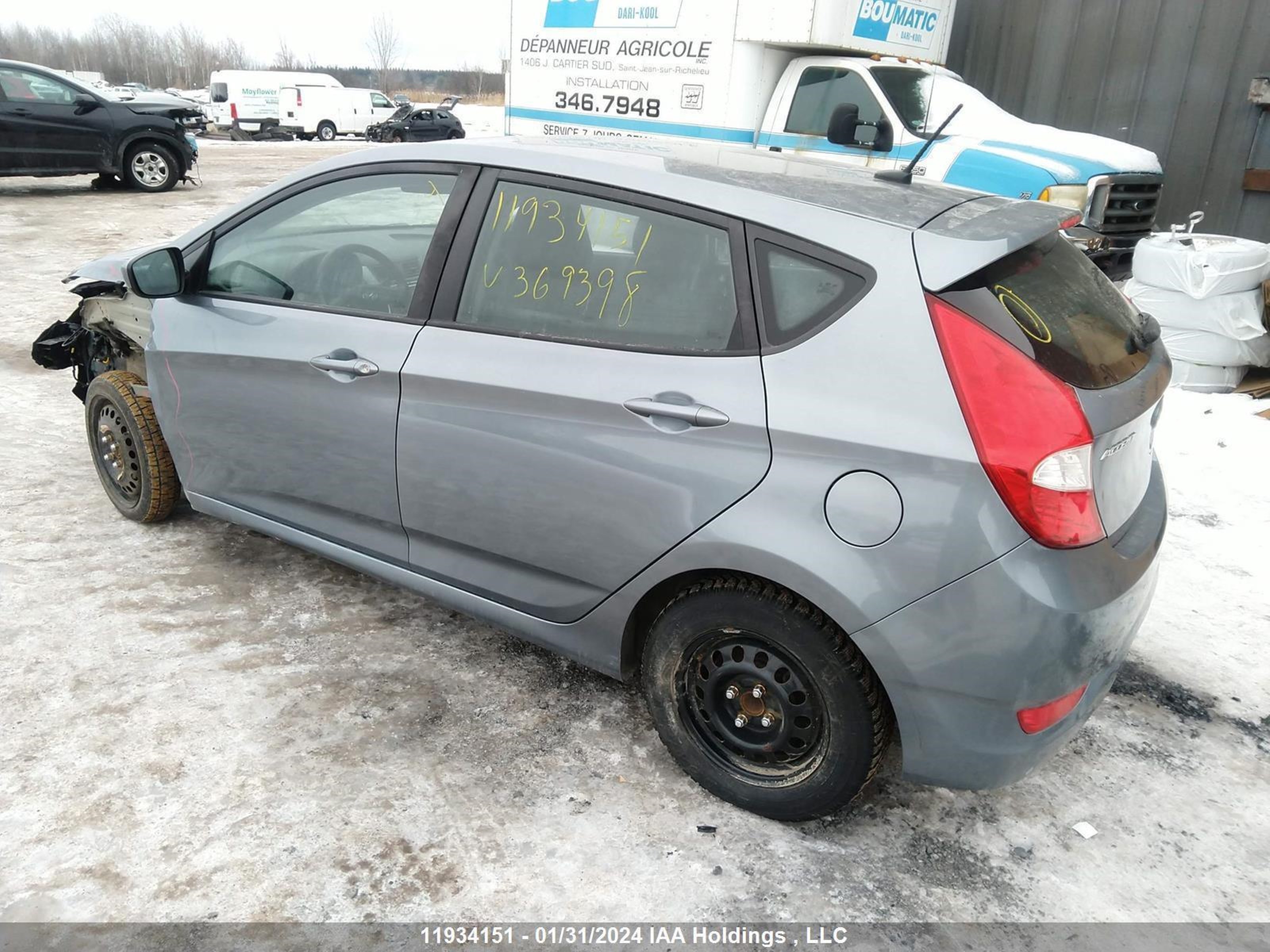 Photo 2 VIN: KMHCT5AE7HU369398 - HYUNDAI ACCENT 