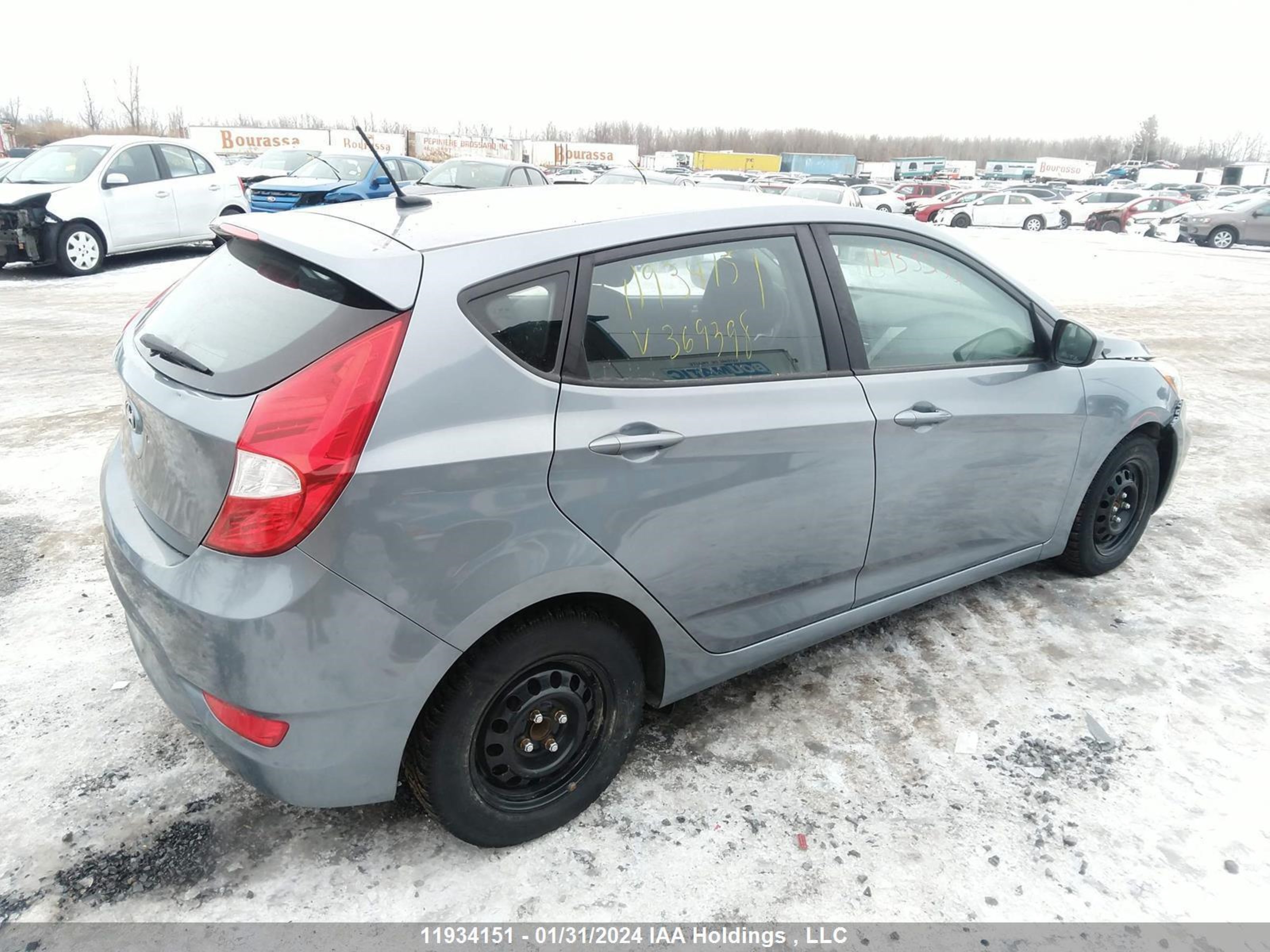 Photo 3 VIN: KMHCT5AE7HU369398 - HYUNDAI ACCENT 