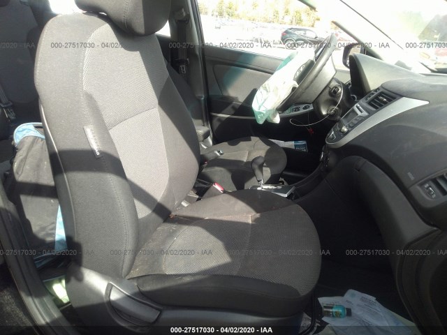 Photo 4 VIN: KMHCT5AE8DU071209 - HYUNDAI ACCENT 