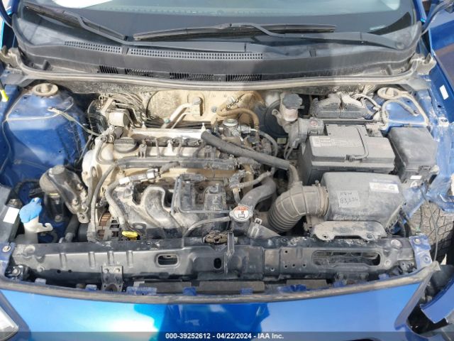 Photo 9 VIN: KMHCT5AE8GU290997 - HYUNDAI ACCENT 