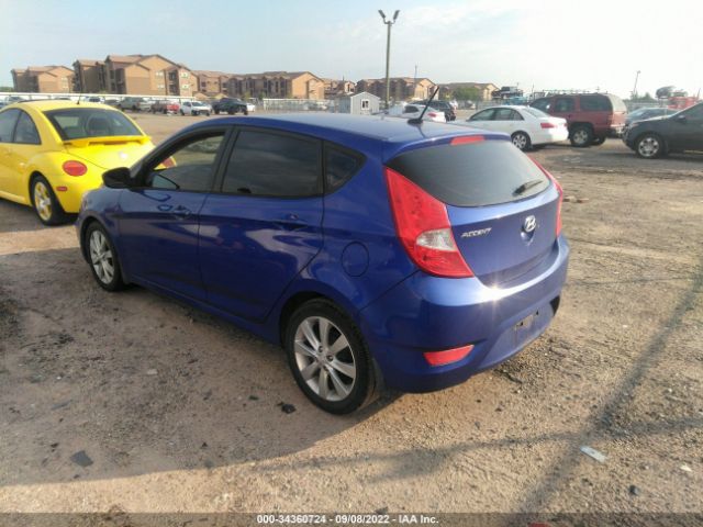 Photo 2 VIN: KMHCT5AE9DU061014 - HYUNDAI ACCENT 