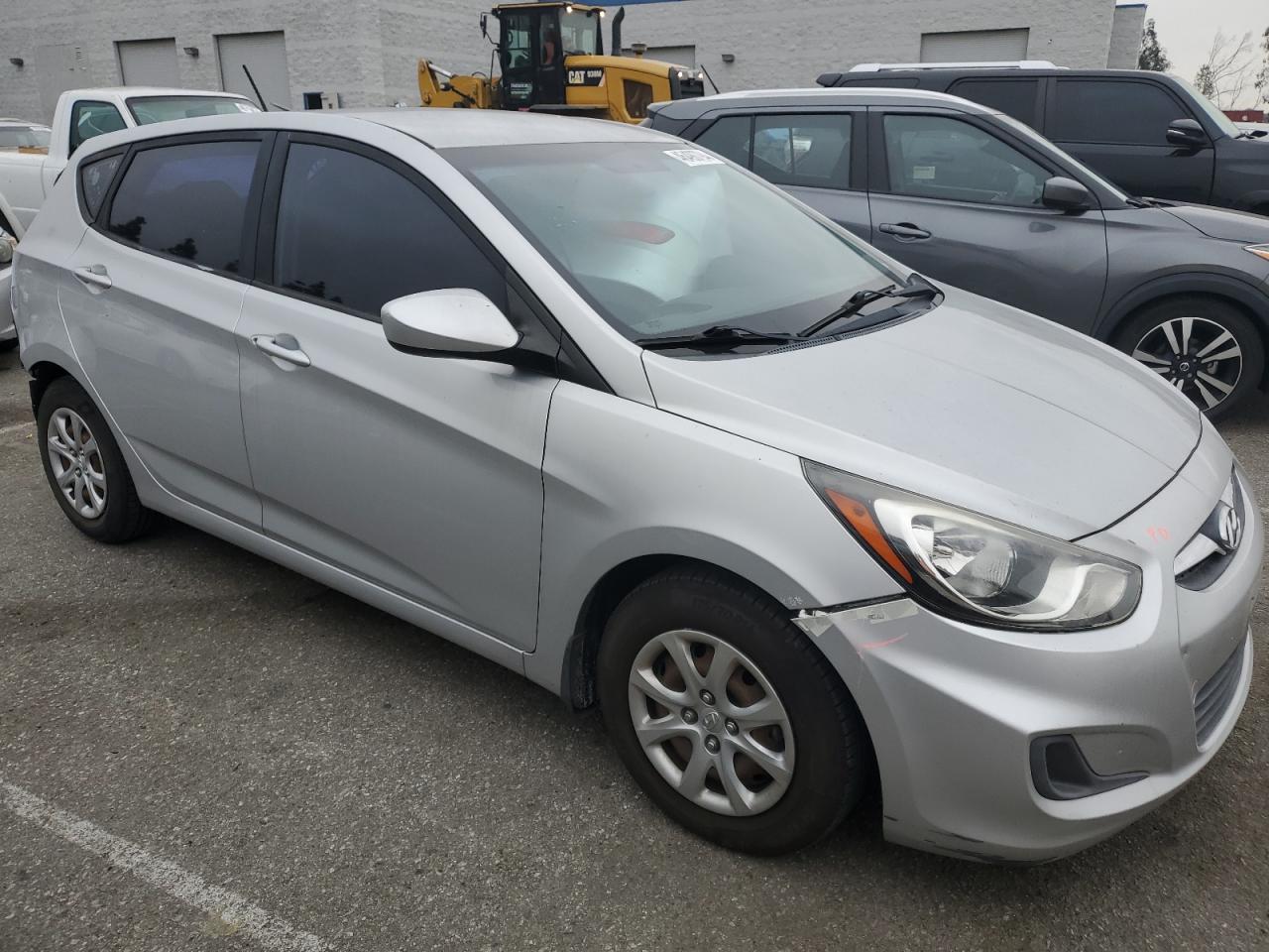 Photo 3 VIN: KMHCT5AE9EU165200 - HYUNDAI ACCENT 