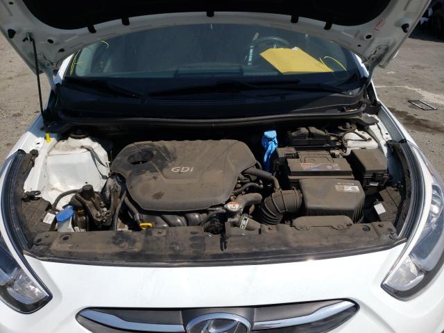 Photo 6 VIN: KMHCT5AE9GU242229 - HYUNDAI ACCENT SE 