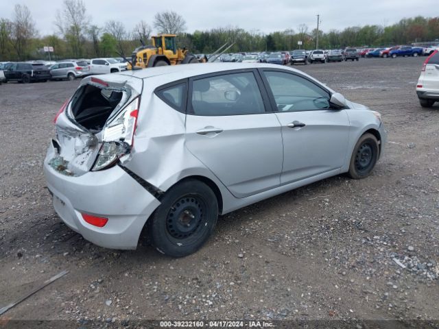 Photo 3 VIN: KMHCT5AE9GU253117 - HYUNDAI ACCENT 