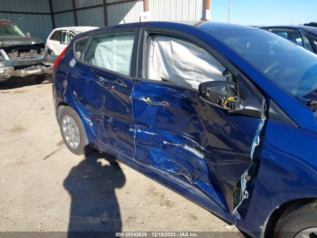 Photo 5 VIN: KMHCT5AE9GU283444 - HYUNDAI ACCENT 