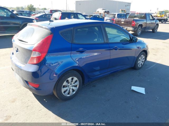 Photo 3 VIN: KMHCT5AE9GU289972 - HYUNDAI ACCENT 