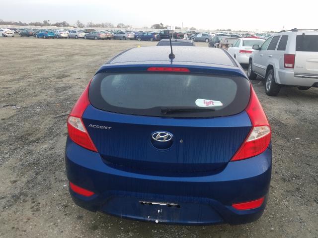 Photo 8 VIN: KMHCT5AE9HU324897 - HYUNDAI ACCENT SE 