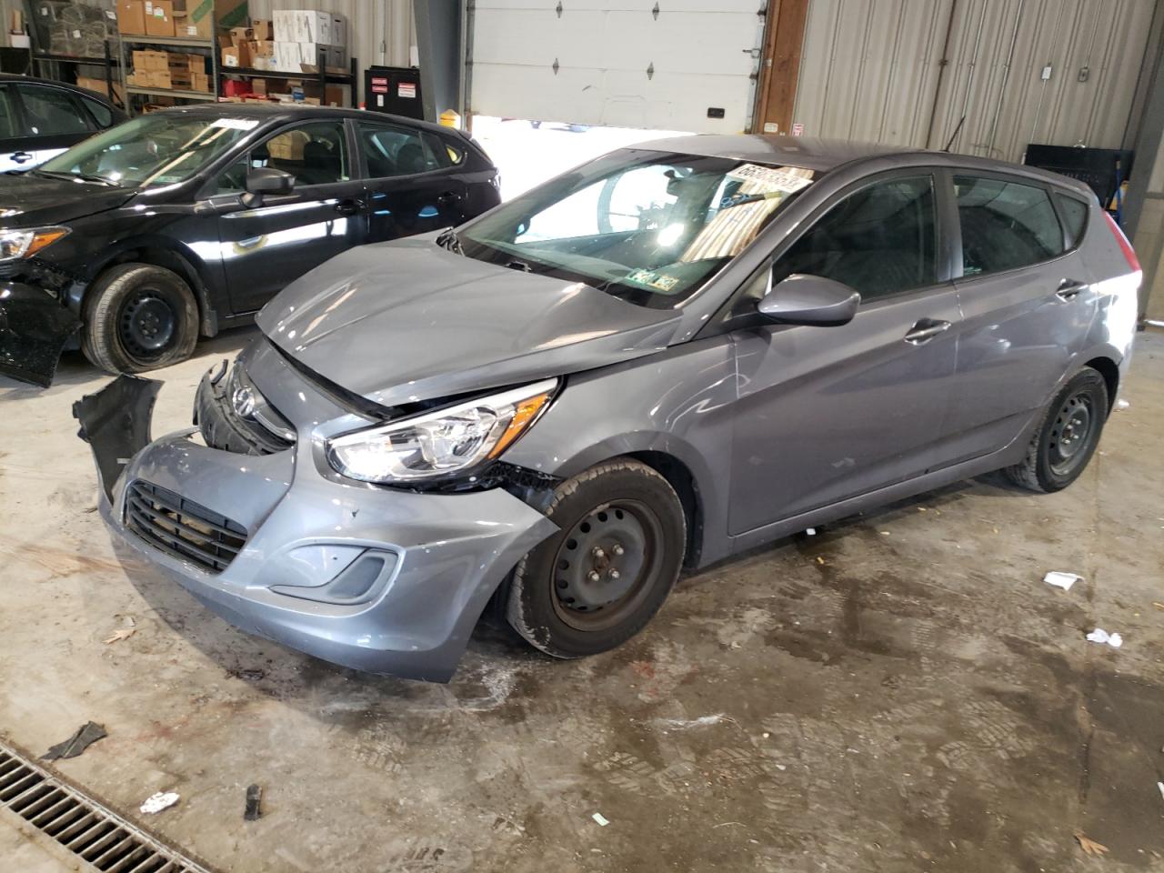 Photo 14 VIN: KMHCT5AE9HU337388 - HYUNDAI ACCENT SE 