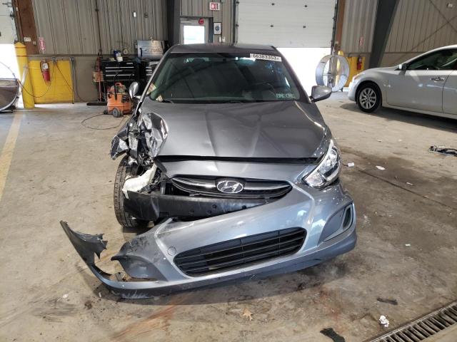 Photo 4 VIN: KMHCT5AE9HU337388 - HYUNDAI ACCENT SE 