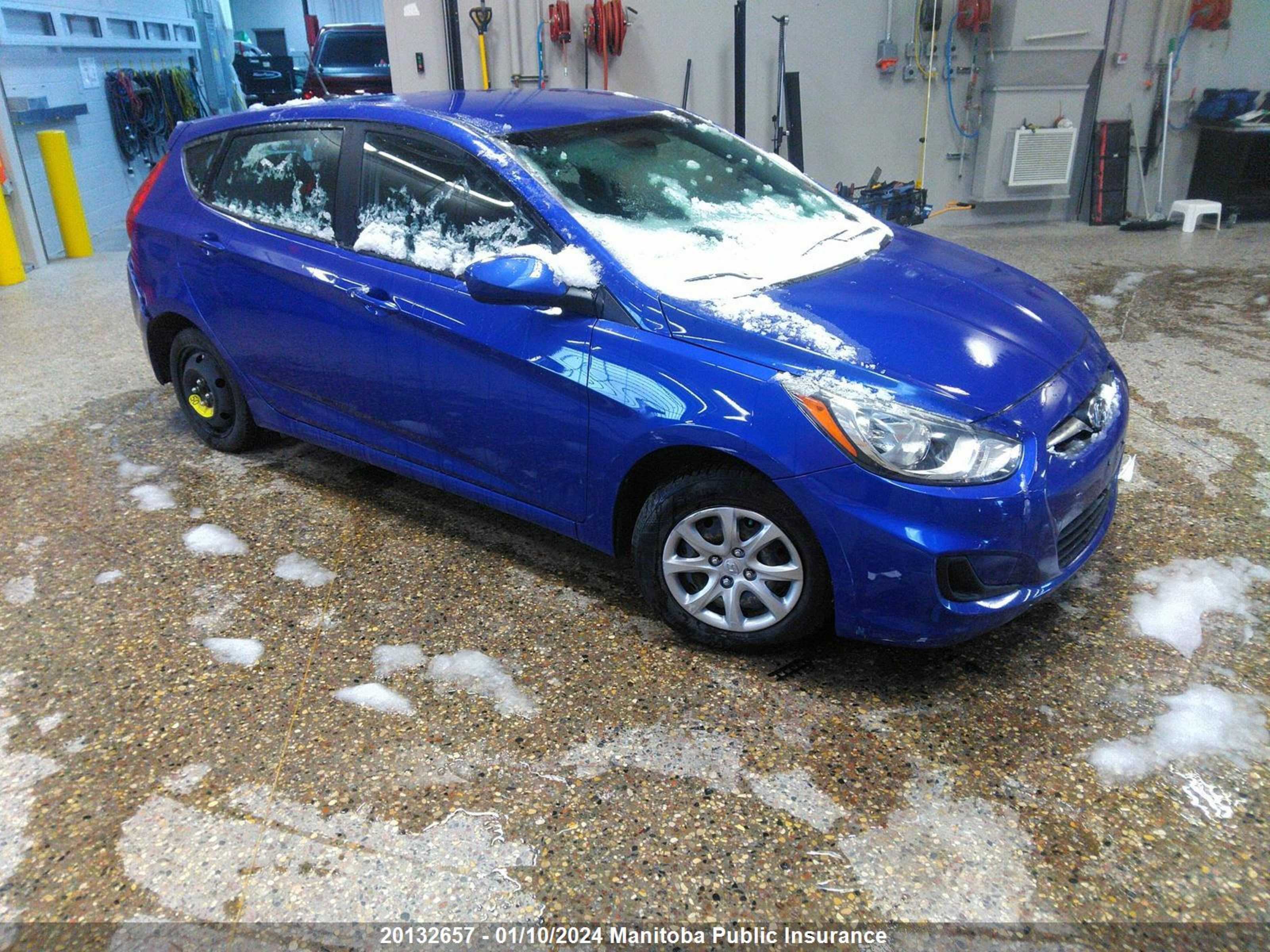 Photo 0 VIN: KMHCT5AEXDU105876 - HYUNDAI ACCENT 