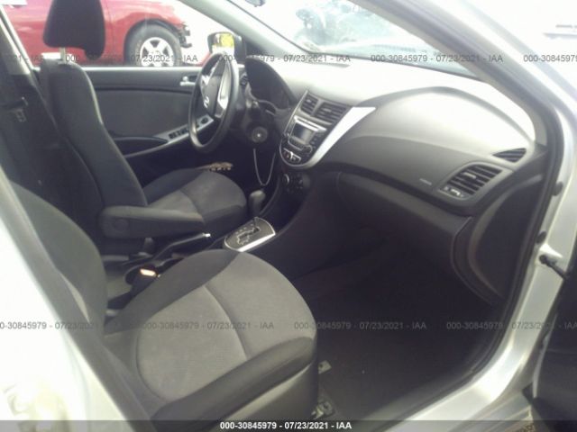 Photo 4 VIN: KMHCT5AEXEU172432 - HYUNDAI ACCENT 