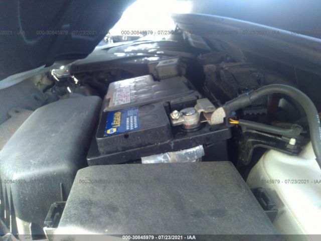 Photo 9 VIN: KMHCT5AEXEU172432 - HYUNDAI ACCENT 