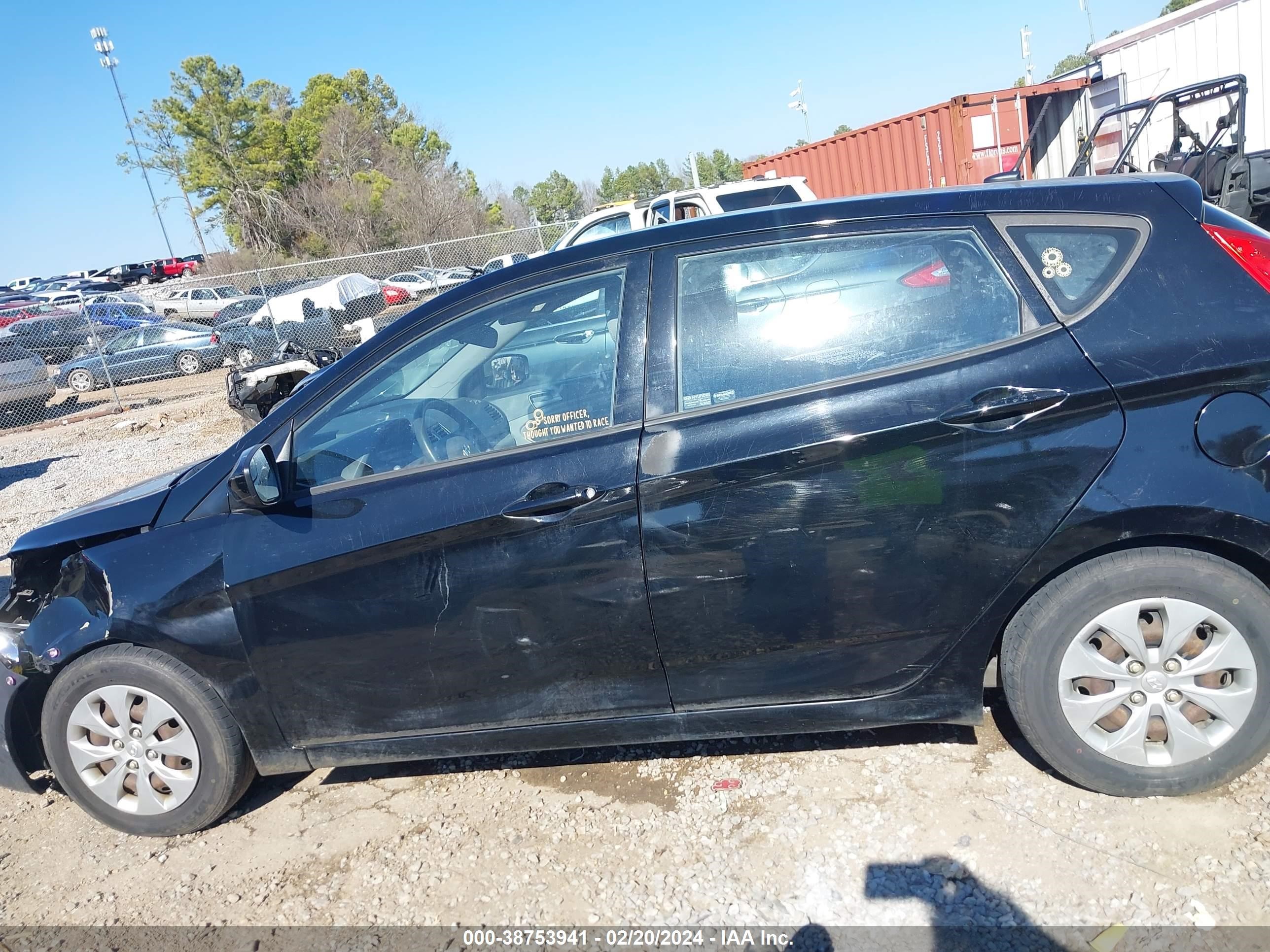 Photo 13 VIN: KMHCT5AEXFU216138 - HYUNDAI ACCENT 