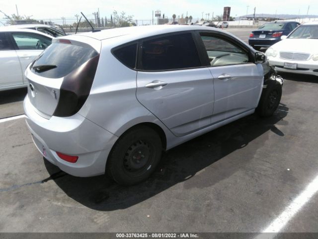 Photo 3 VIN: KMHCT5AEXHU343636 - HYUNDAI ACCENT 