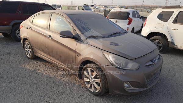 Photo 9 VIN: KMHCU41D1CU152372 - HYUNDAI ACCENT 