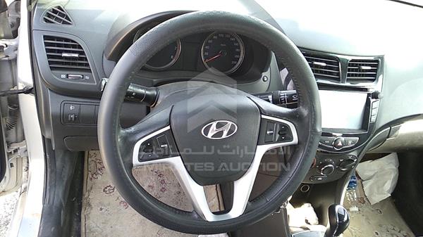 Photo 11 VIN: KMHCU41D4DU250913 - HYUNDAI ACCENT 