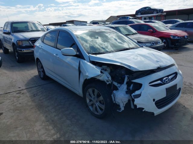 Photo 0 VIN: KMHCU4AE0CU097762 - HYUNDAI ACCENT 