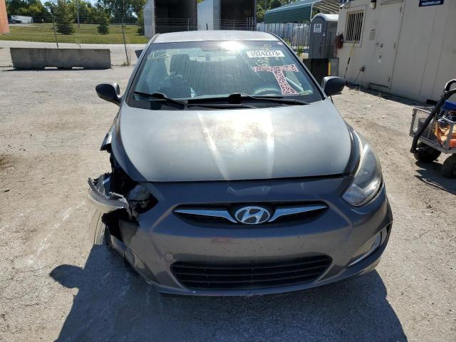 Photo 4 VIN: KMHCU4AE0CU125737 - HYUNDAI ACCENT 