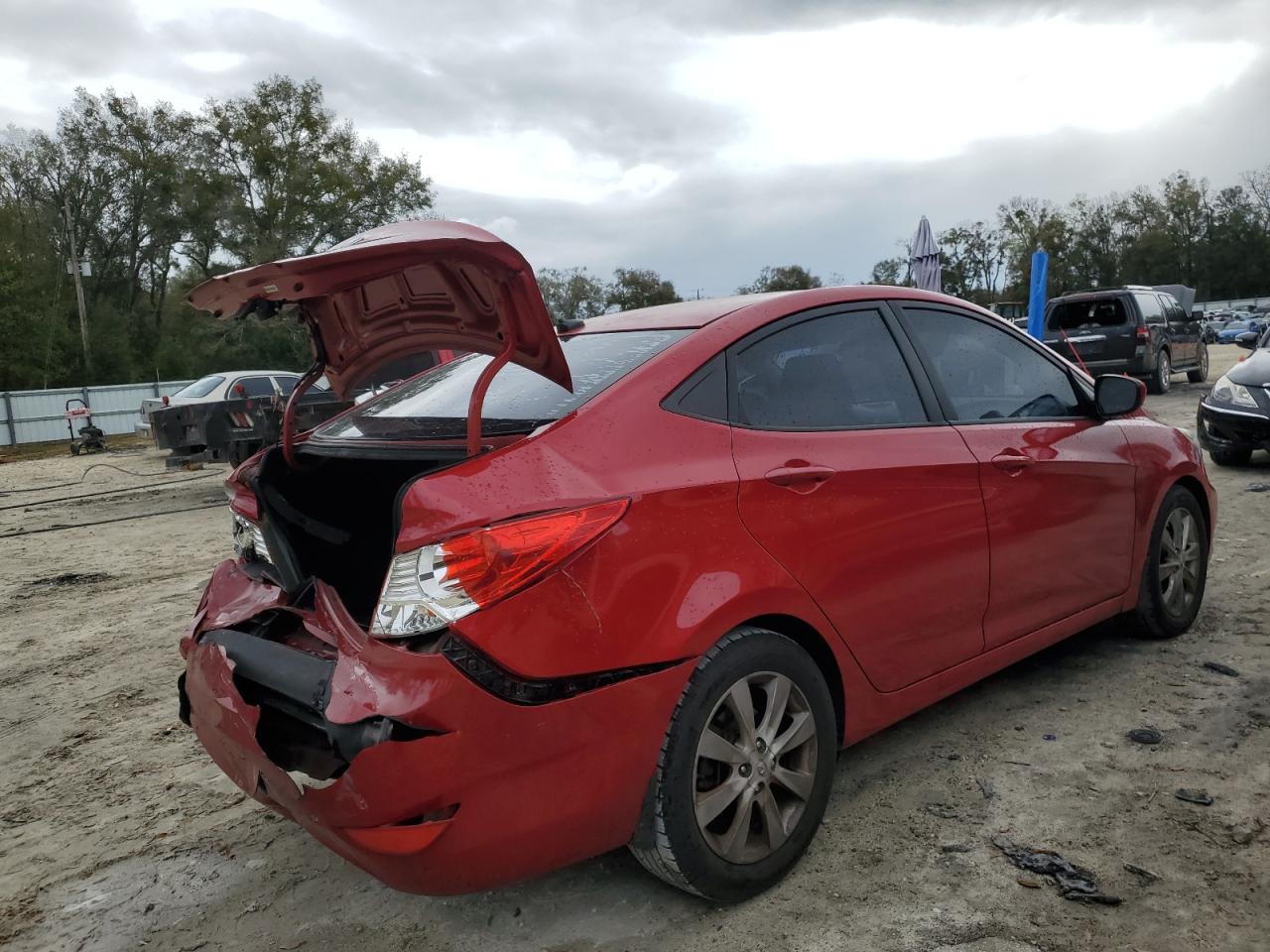 Photo 2 VIN: KMHCU4AE0CU228074 - HYUNDAI ACCENT 