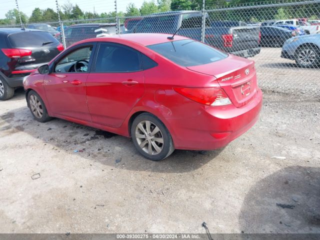 Photo 2 VIN: KMHCU4AE0DU381779 - HYUNDAI ACCENT 