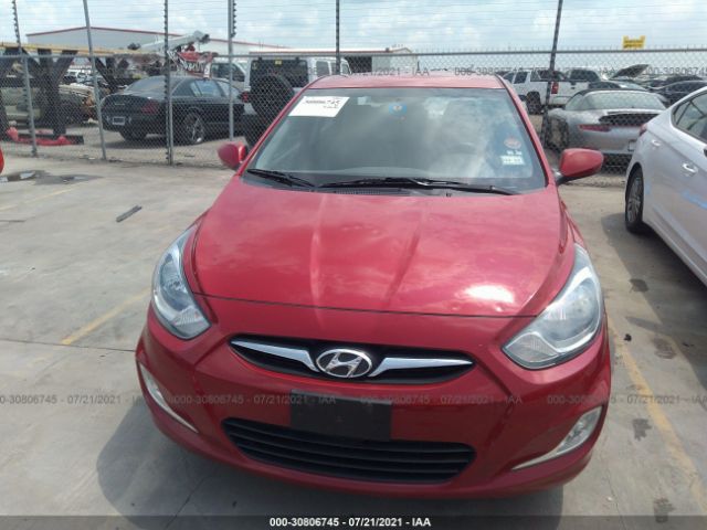 Photo 5 VIN: KMHCU4AE1CU184845 - HYUNDAI ACCENT 