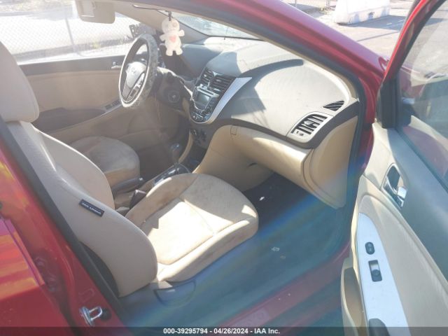 Photo 4 VIN: KMHCU4AE1CU268163 - HYUNDAI ACCENT 