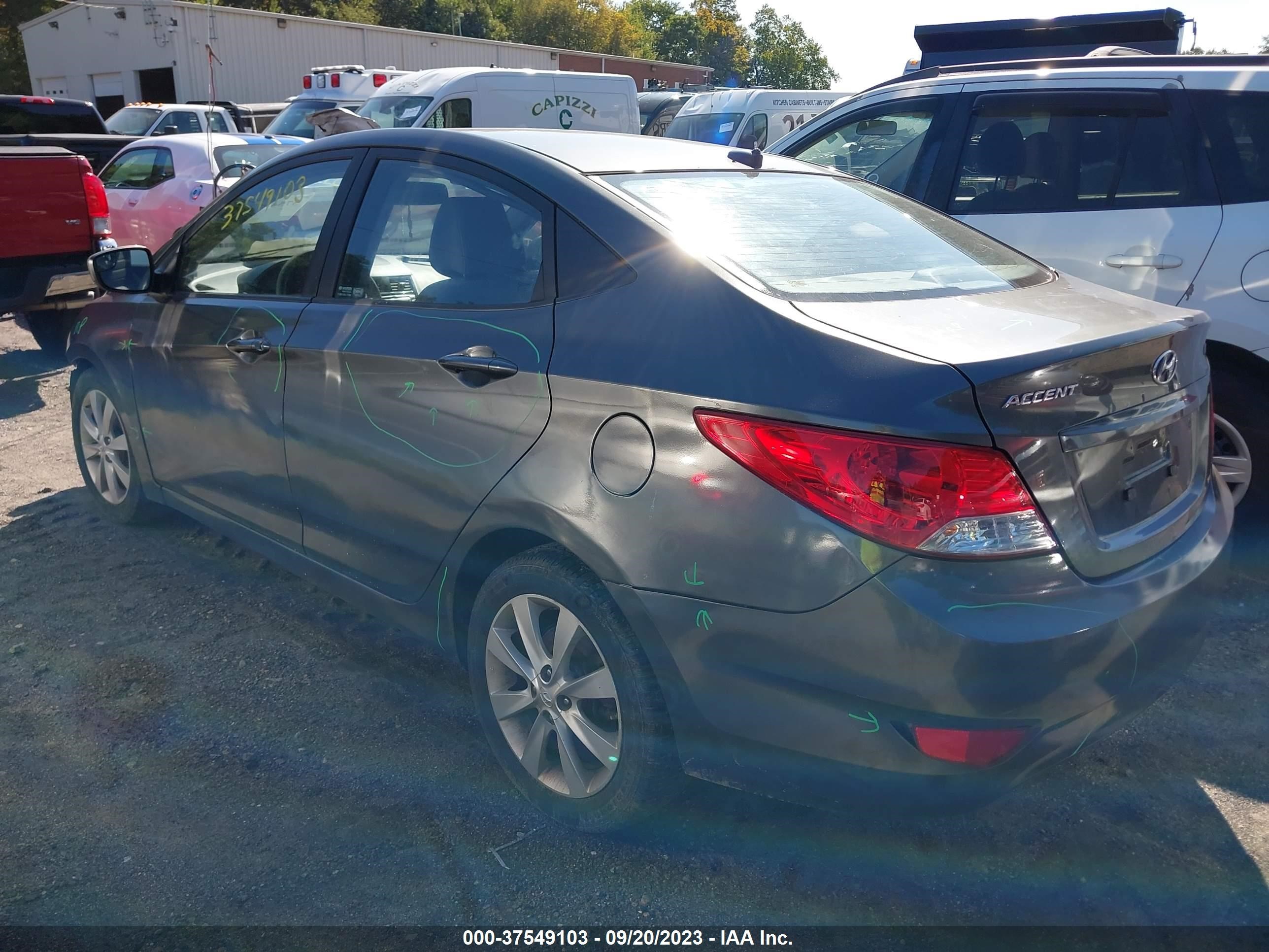 Photo 2 VIN: KMHCU4AE1DU278290 - HYUNDAI ACCENT 