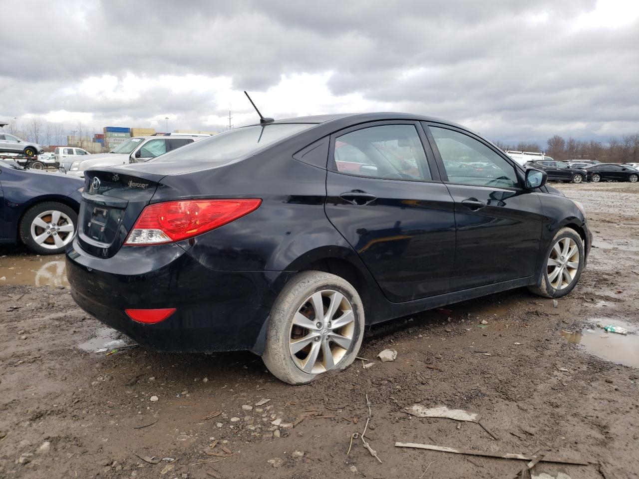 Photo 2 VIN: KMHCU4AE1DU341548 - HYUNDAI ACCENT 