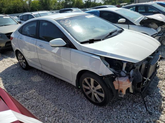 Photo 3 VIN: KMHCU4AE1DU441391 - HYUNDAI ACCENT GLS 