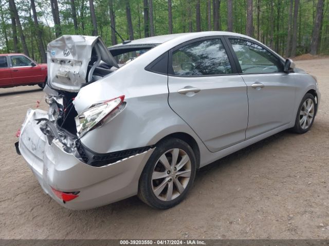 Photo 3 VIN: KMHCU4AE1DU442458 - HYUNDAI ACCENT 