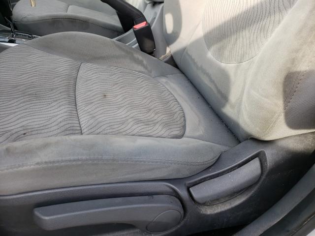 Photo 8 VIN: KMHCU4AE2CU069106 - HYUNDAI ACCENT GLS 