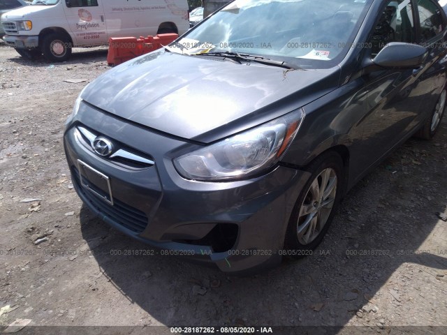 Photo 5 VIN: KMHCU4AE2CU216928 - HYUNDAI ACCENT 