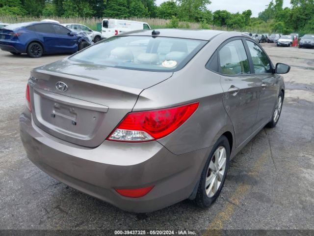 Photo 3 VIN: KMHCU4AE2DU288035 - HYUNDAI ACCENT 