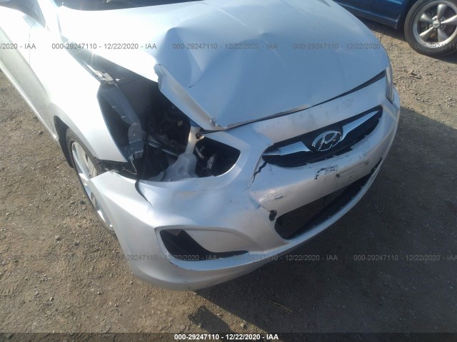 Photo 5 VIN: KMHCU4AE2DU443392 - HYUNDAI ACCENT 