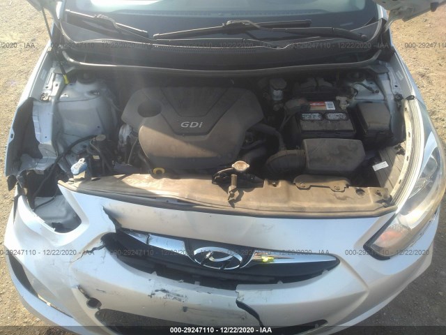 Photo 9 VIN: KMHCU4AE2DU443392 - HYUNDAI ACCENT 