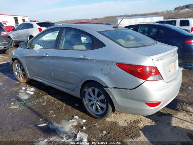 Photo 2 VIN: KMHCU4AE2DU446941 - HYUNDAI ACCENT 