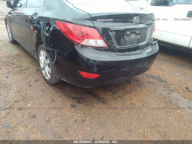 Photo 5 VIN: KMHCU4AE3CU124694 - HYUNDAI ACCENT 