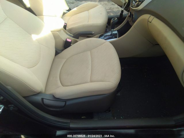 Photo 4 VIN: KMHCU4AE3DU333158 - HYUNDAI ACCENT 