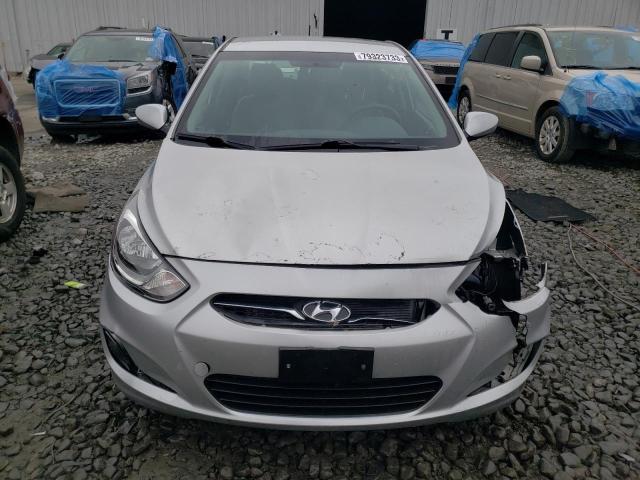 Photo 4 VIN: KMHCU4AE3DU438881 - HYUNDAI ACCENT 