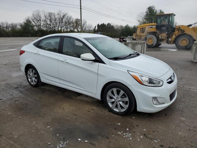 Photo 3 VIN: KMHCU4AE3EU618203 - HYUNDAI ACCENT 