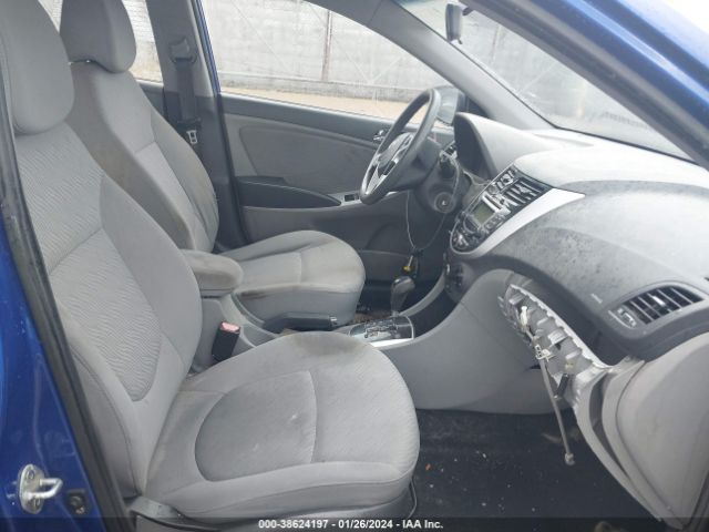 Photo 4 VIN: KMHCU4AE4CU051822 - HYUNDAI ACCENT 