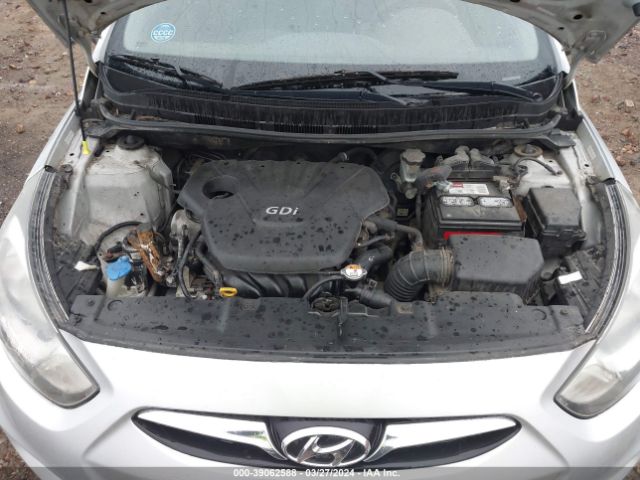 Photo 9 VIN: KMHCU4AE4CU113218 - HYUNDAI ACCENT 