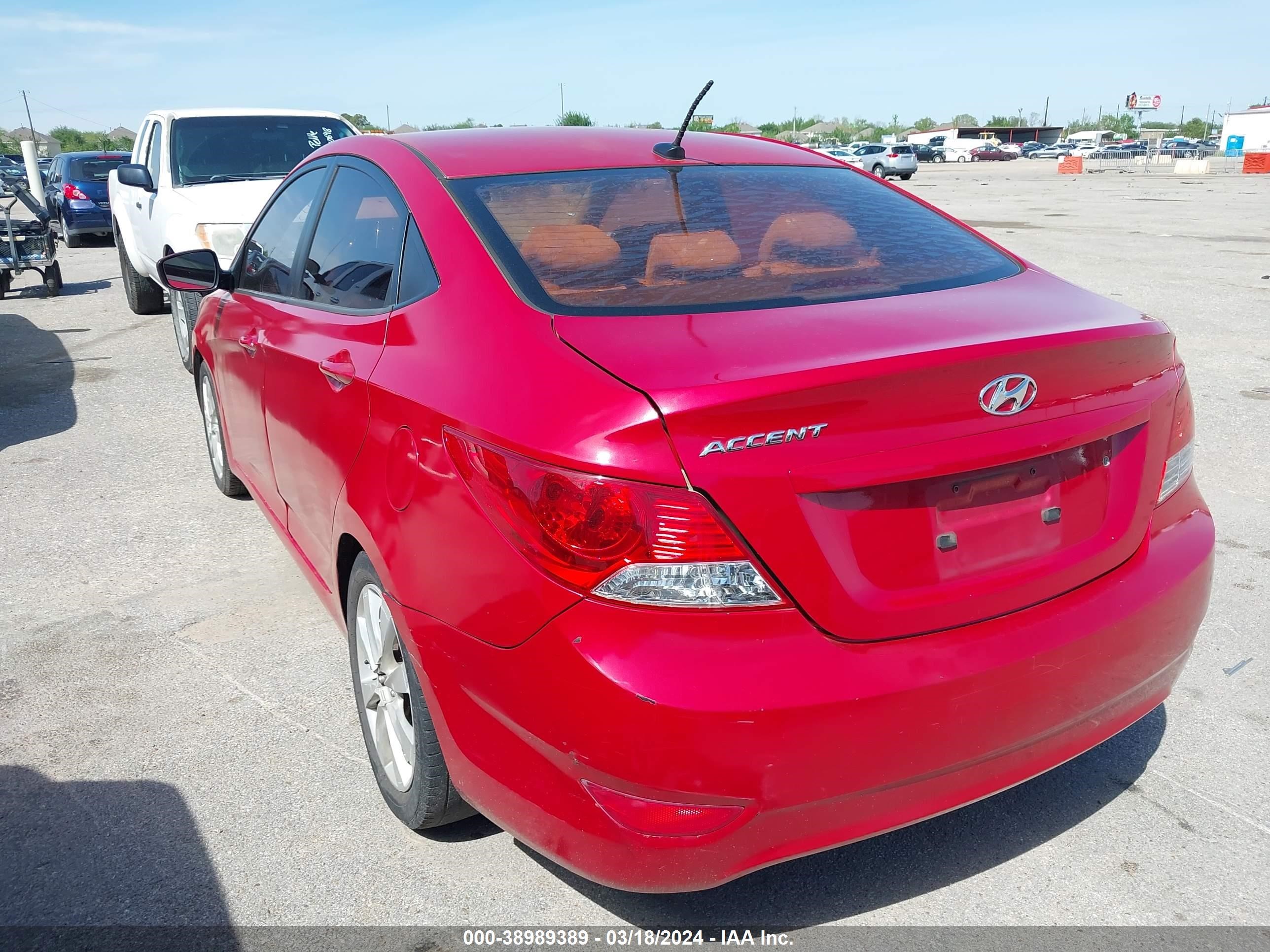 Photo 2 VIN: KMHCU4AE5CU087339 - HYUNDAI ACCENT 