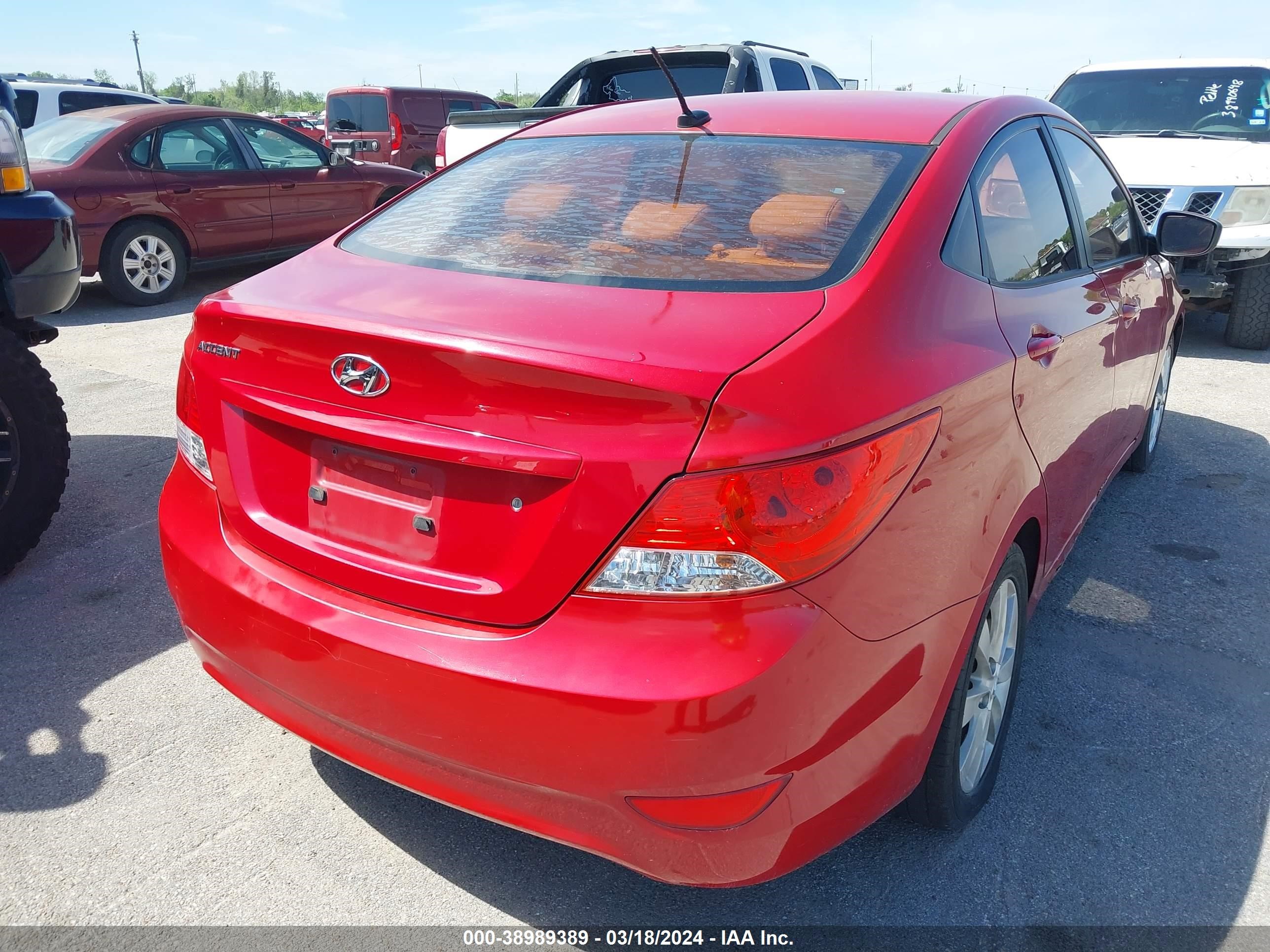 Photo 3 VIN: KMHCU4AE5CU087339 - HYUNDAI ACCENT 