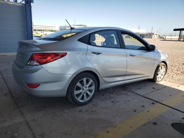 Photo 2 VIN: KMHCU4AE5CU112417 - HYUNDAI ACCENT 