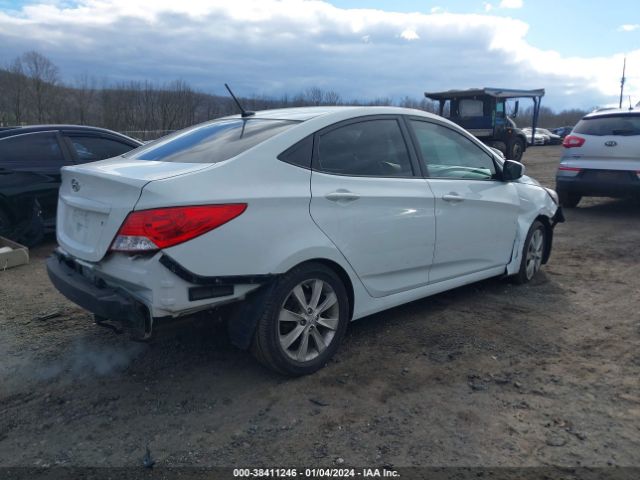 Photo 3 VIN: KMHCU4AE5CU129105 - HYUNDAI ACCENT 