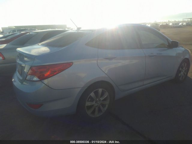 Photo 3 VIN: KMHCU4AE5CU182287 - HYUNDAI ACCENT 